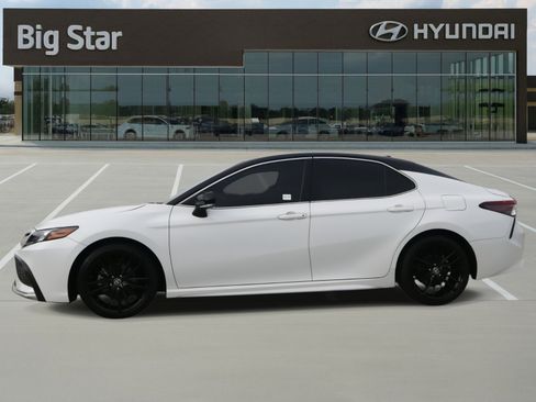 Used 2023 Toyota Camry XSE w/ Navigation Package image 2