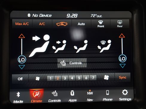 Used 2022 Dodge Challenger R/T Scat Pack w/ 1320 Drag Pack image 23