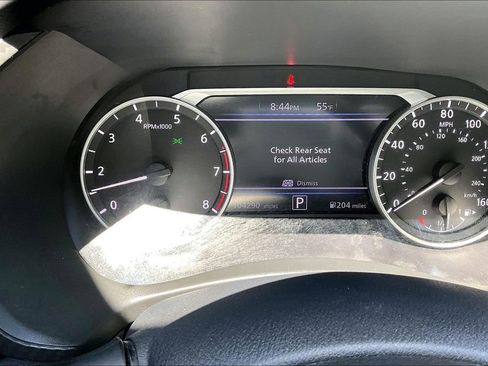 Used 2020 Nissan Sentra SV FWD image 12