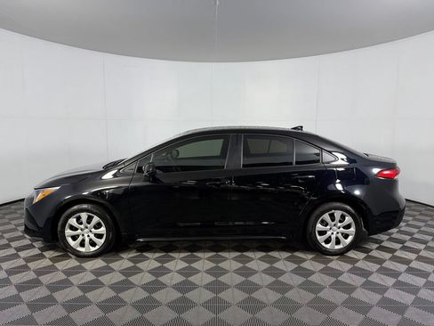 Used 2026 Toyota Corolla LE FWD image 10