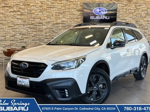 Used 2020 Subaru Outback Onyx Edition XT w/ Popular Package #2 AWD/4WD image 1