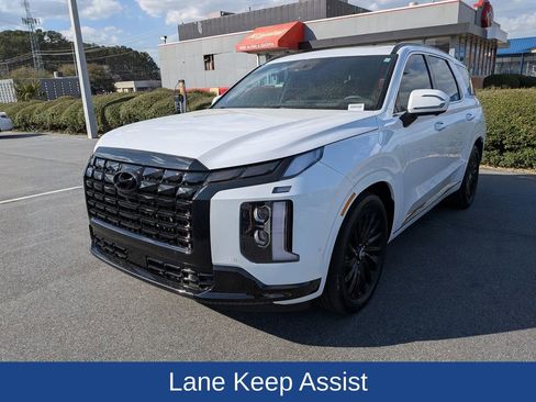 Used 2025 Hyundai Palisade Calligraphy image 8