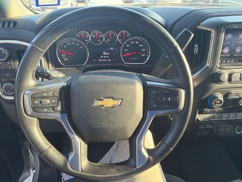 Used 2019 Chevrolet Silverado 1500 LT w/ Texas Edition AWD/4WD image 11