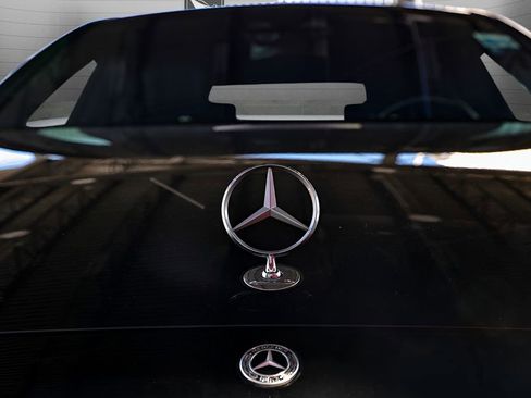 Used 2021 Mercedes-Benz S 580 4MATIC Sedan image 11