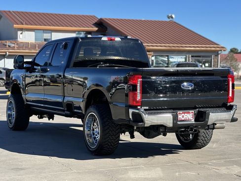 Used 2025 Ford F250 Lariat image 5