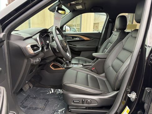 Used 2022 Chevrolet TrailBlazer ACTIV w/ Technology Package image 10