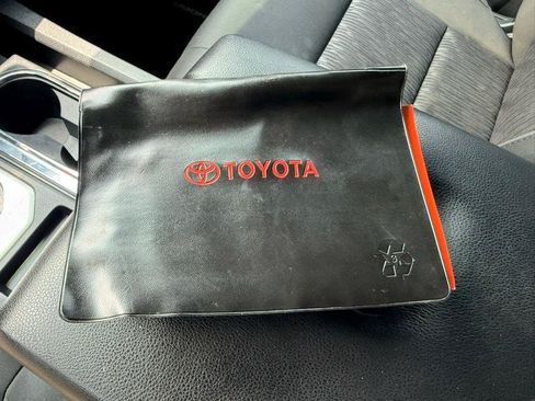 Used 2019 Toyota Tundra SR5 AWD/4WD image 42