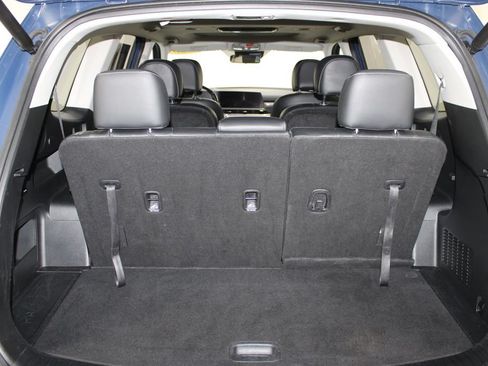 Used 2025 Kia Telluride S FWD image 12