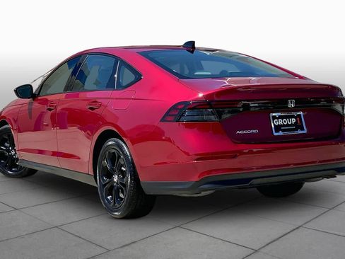 Used 2025 Honda Accord SE image 12