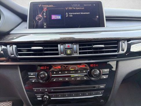 Used 2016 BMW X5 xDrive50i AWD/4WD image 19