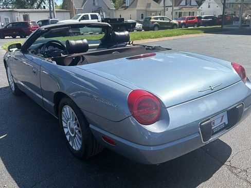 Used 2005 Ford Thunderbird RWD image 7