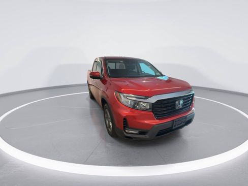 Used 2023 Honda Ridgeline RTL-E image 2