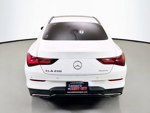 Used 2024 Mercedes-Benz CLA 250 4MATIC image 7