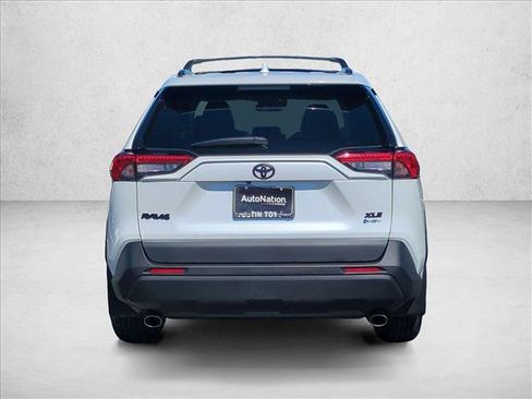 Used 2025 Toyota RAV4 XLE Premium w/ Weather Package AWD/4WD image 7