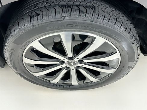 Certified 2021 Mercedes-Benz GLB 250 image 33