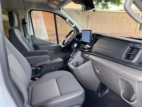 Used 2025 Ford Transit 350 XLT image 42