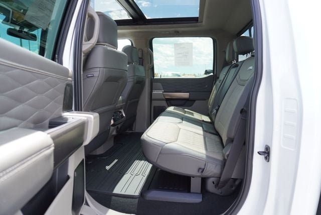 Used 2026 Ford F350 Platinum w/ Platinum Plus Package AWD/4WD image 22