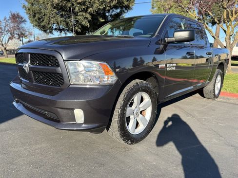 Used 2014 RAM 1500 Express image 6