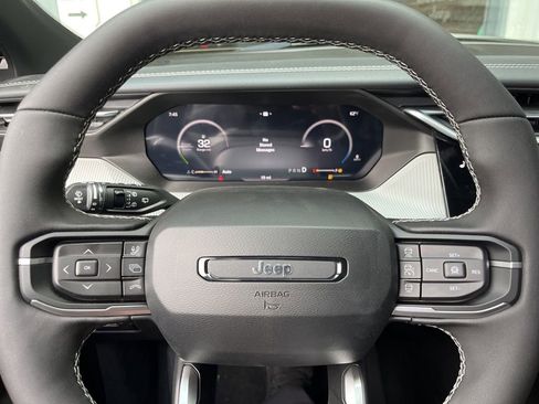 New 2026 Jeep Cherokee Laredo AWD/4WD image 26