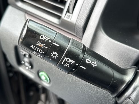 Certified 2023 Honda Ridgeline Sport image 32