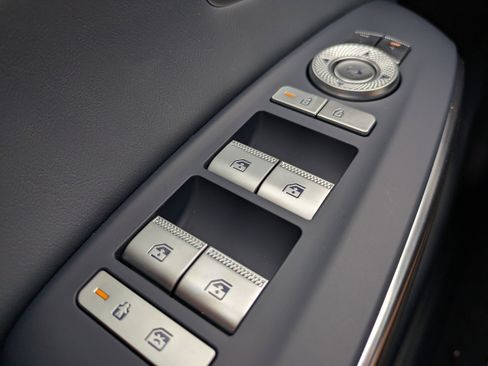 New 2026 Genesis GV70 2.5T Sport Prestige w/ G1 Accessory Package image 21