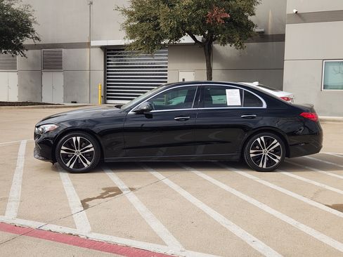 Used 2022 Mercedes-Benz C 300 Sedan image 3