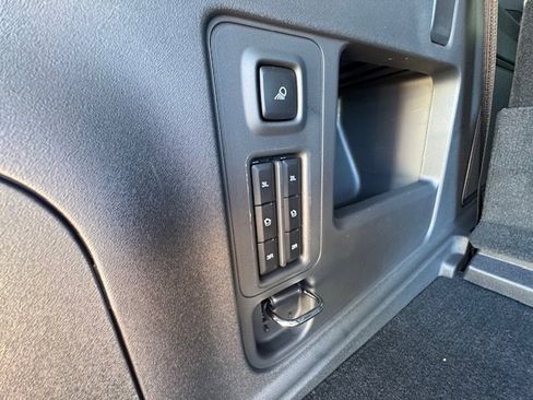 New 2025 Ford Expedition Tremor image 17