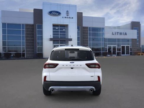 New 2026 Ford Escape PHEV image 5