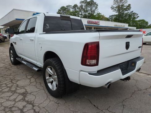 Used 2015 RAM 1500 Sport image 4