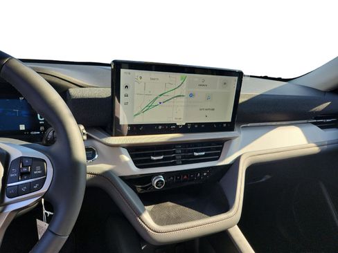 New 2026 Ford Explorer Active image 17