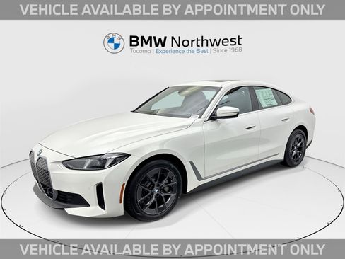 Used 2026 BMW i4 xDrive40i w/ Parking Assistance Package image 1