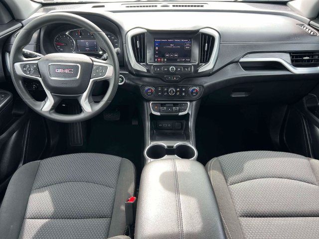Used 2024 GMC Terrain SLE w/ Driver Convenience Package AWD/4WD image 14