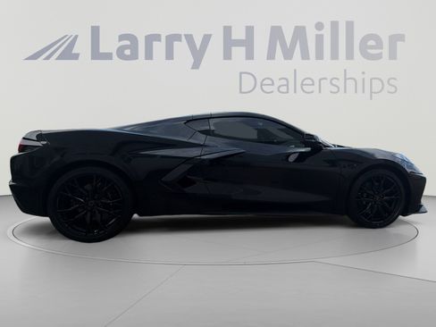 Used 2025 Chevrolet Corvette Stingray Coupe w/ 1LT RWD image 6