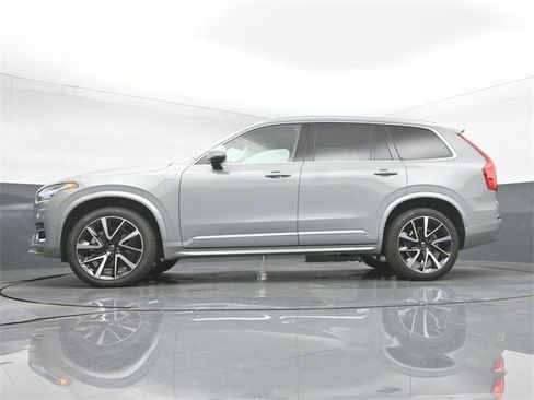 Used 2024 Volvo XC90 B6 Plus w/ Protection Package Premier image 44