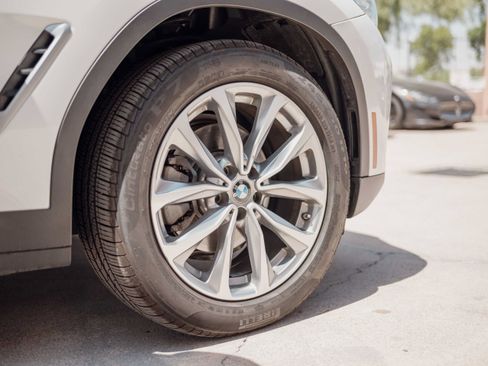 Used 2019 BMW X3 sDrive30i w/ Driving Assistance Package RWD image 18