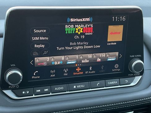 New 2025 Nissan Rogue SV w/ SV Premium Package image 29