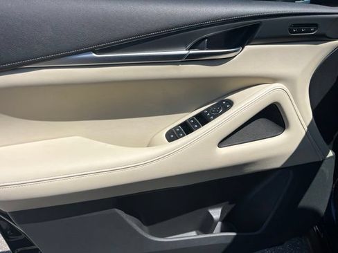 Certified 2023 INFINITI QX60 Luxe FWD image 9