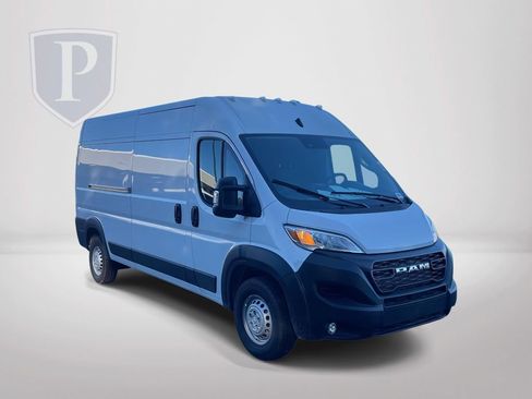 New 2026 RAM ProMaster 2500 w/ Convenience Group FWD image 1
