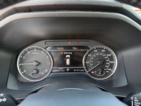Used 2022 Mitsubishi Outlander SE AWD/4WD image 16