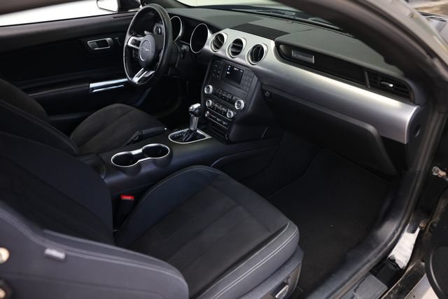 Used 2019 Ford Mustang GT RWD image 22