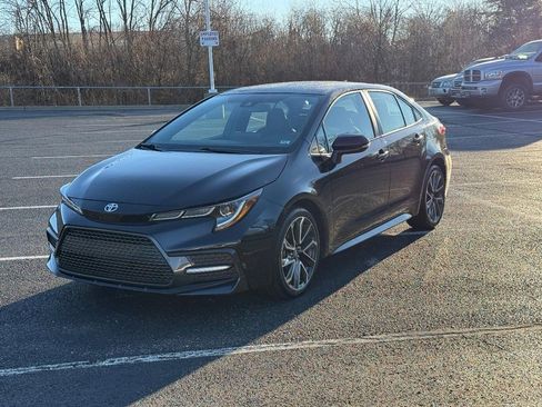 Certified 2022 Toyota Corolla SE image 11