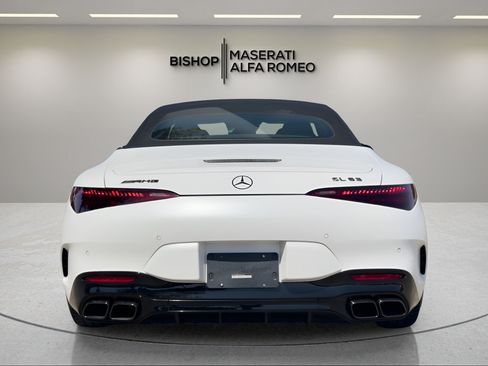 Used 2022 Mercedes-Benz SL 63 AMG 4MATIC w/ Driver Assistance Package image 5