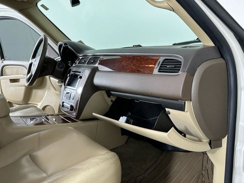 Used 2010 Chevrolet Tahoe LTZ image 46