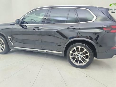 Used 2026 BMW X5 xDrive40i AWD/4WD image 11