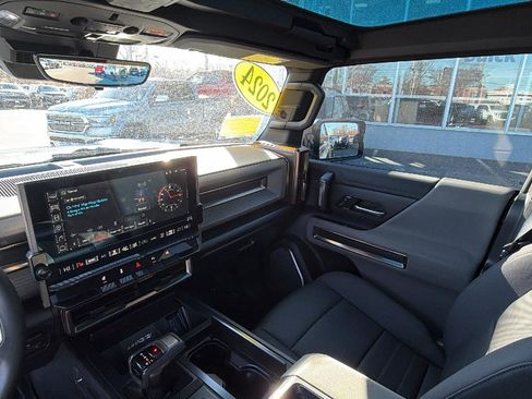 Certified 2024 GMC Hummer EV 3X w/ LPO, Illumination Package image 17