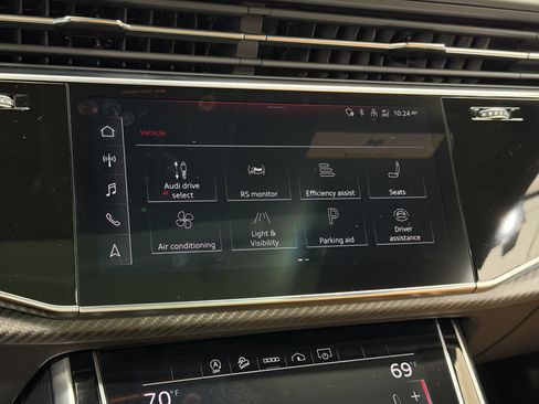 Used 2024 Audi RS Q8 4.0T image 46