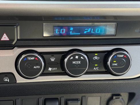 Used 2023 Toyota Tacoma SR5 w/ Technology Package AWD/4WD image 14