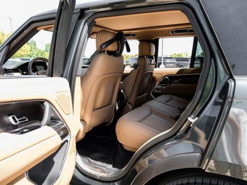 New 2026 Land Rover Range Rover SE AWD/4WD image 48
