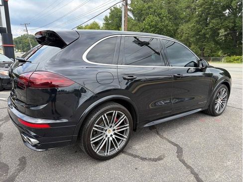 Used 2016 Porsche Cayenne GTS AWD/4WD image 6