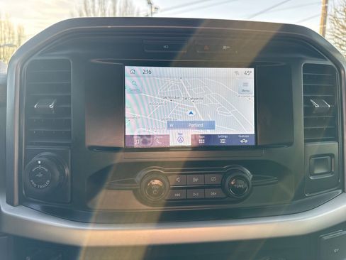 Used 2023 Ford F150 XLT w/ Trailer Tow Package image 25